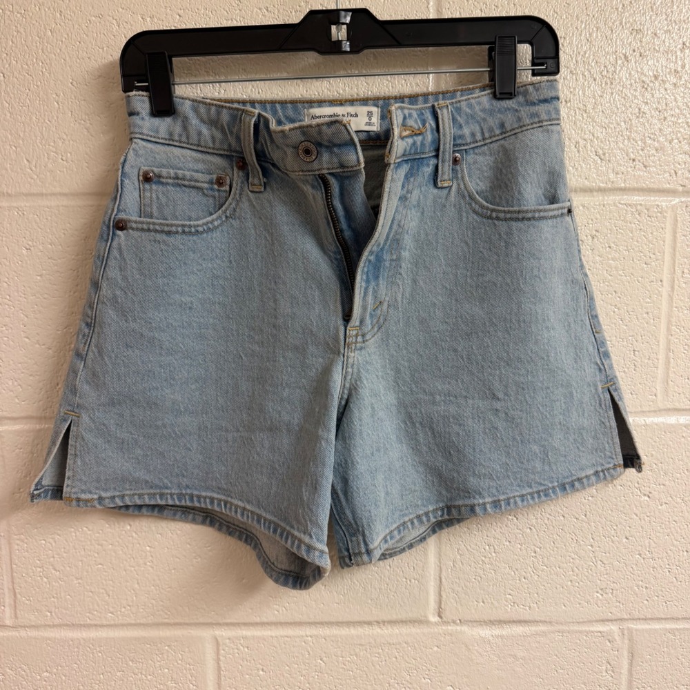 Abercrombie & Fitch Womens Curve Love Dad Short High Rise Denim 25 0 Light Blue